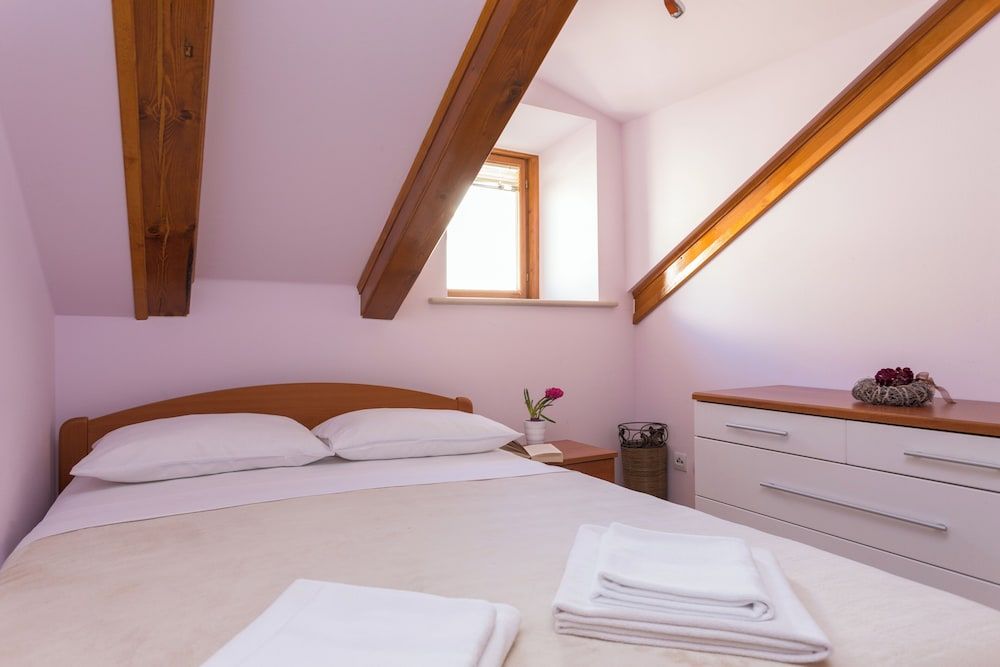 Gallery Apartment (1 Bedroom)