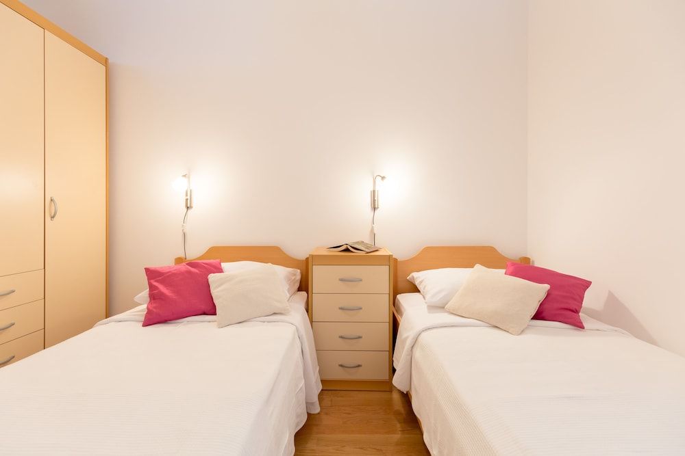 City Apartment, Patio, Sea View (3 Bedrooms)