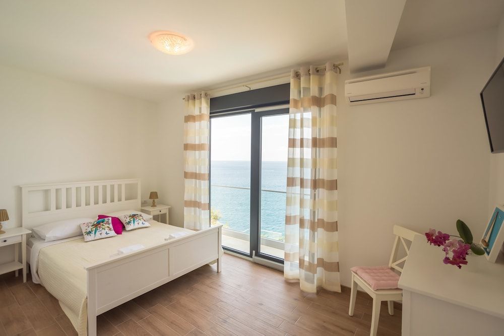 Villa, Private Pool, Sea View (3 Bedrooms)