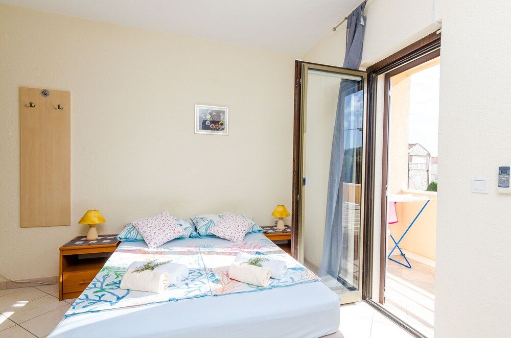Double Room (Double Room with Terrace)