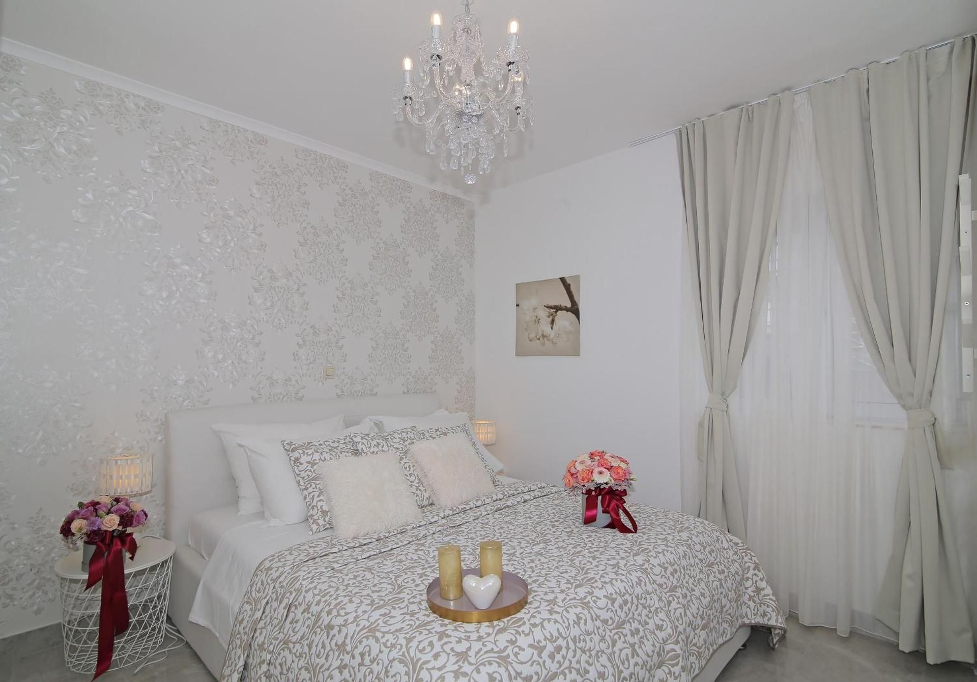 Two Bedroom Apartment with swimming pool
