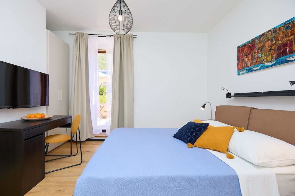 Superior Room, 1 Queen Bed, City View (0 Bedroom)