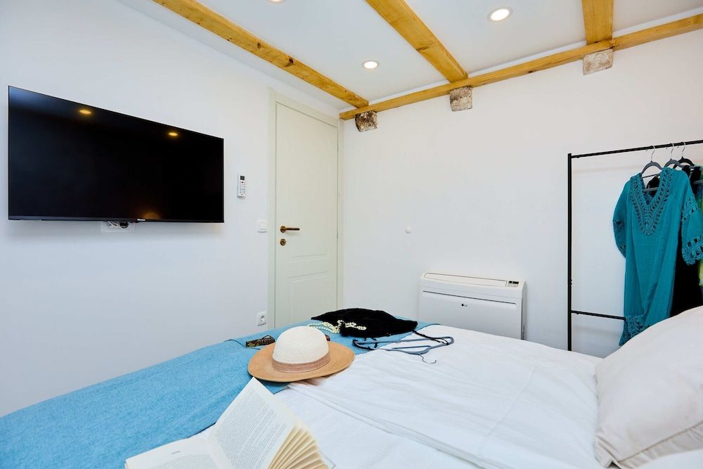 Exquisite Villa by Dominium - Old city Design Villa 2