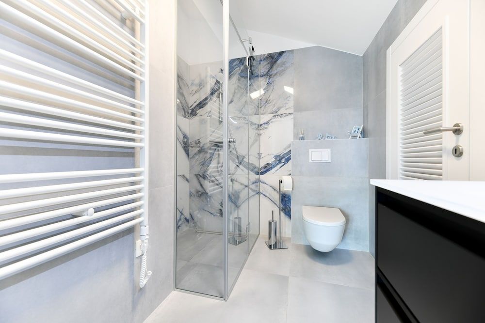 Berin Deluxe Penthouse with jacuzzi Deluxe Apartment 8