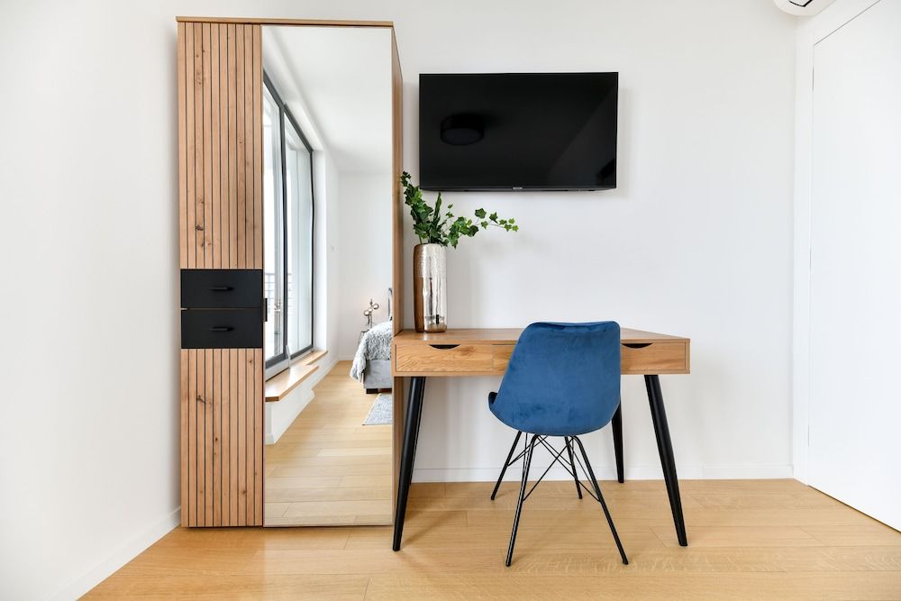 Berin Deluxe Penthouse with jacuzzi Deluxe Apartment 11