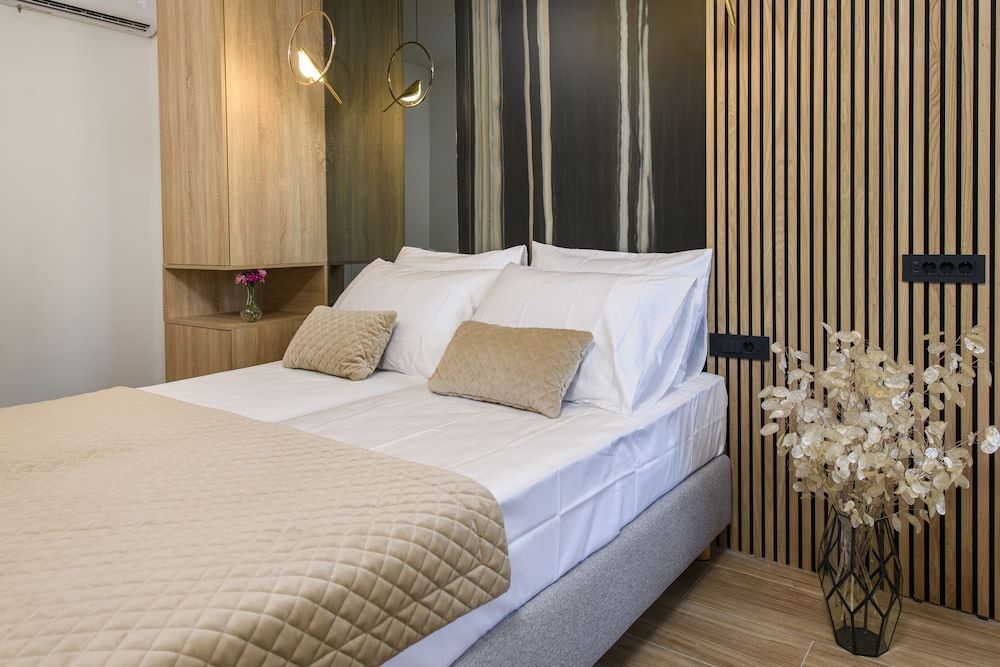 Via Mare Luxury rooms Superior Room, Partial Sea View 4