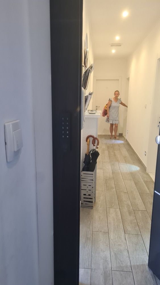 Nirvana Garden Rooms