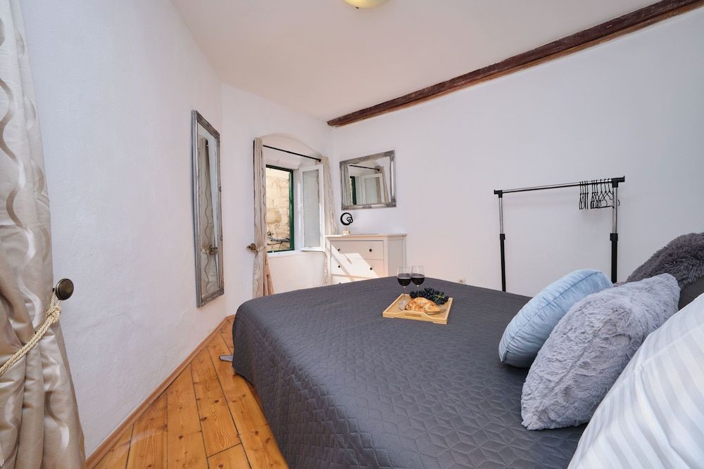 Apartment Galeriana Palace by Litto Apartment 6