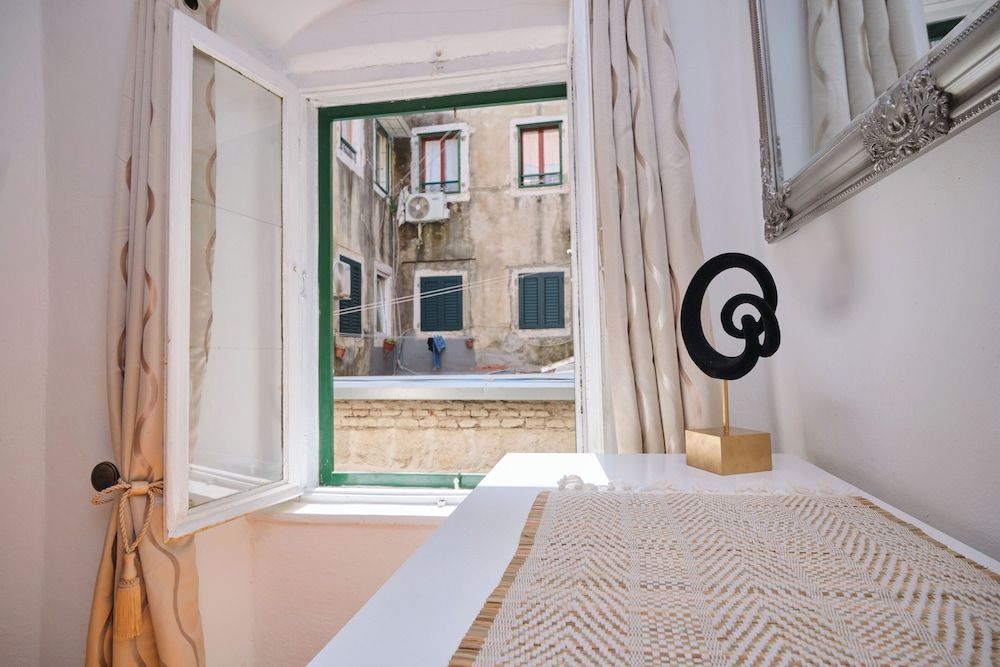 Apartment Galeriana Palace by Litto Apartment 9