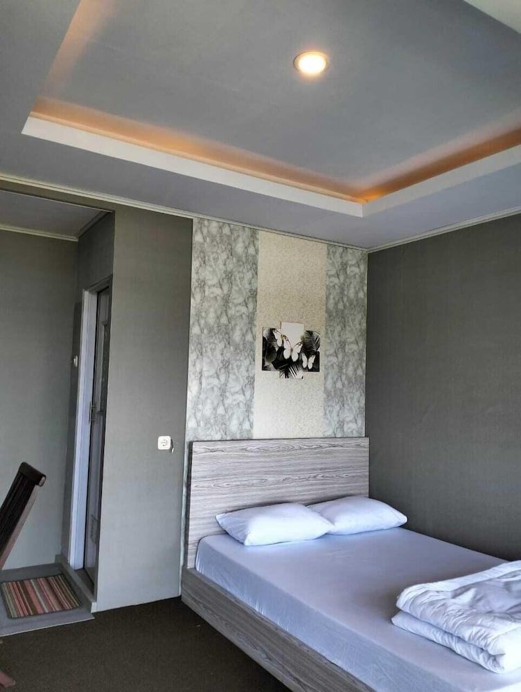 Villa Paiton Bromo Superior Double Room 2