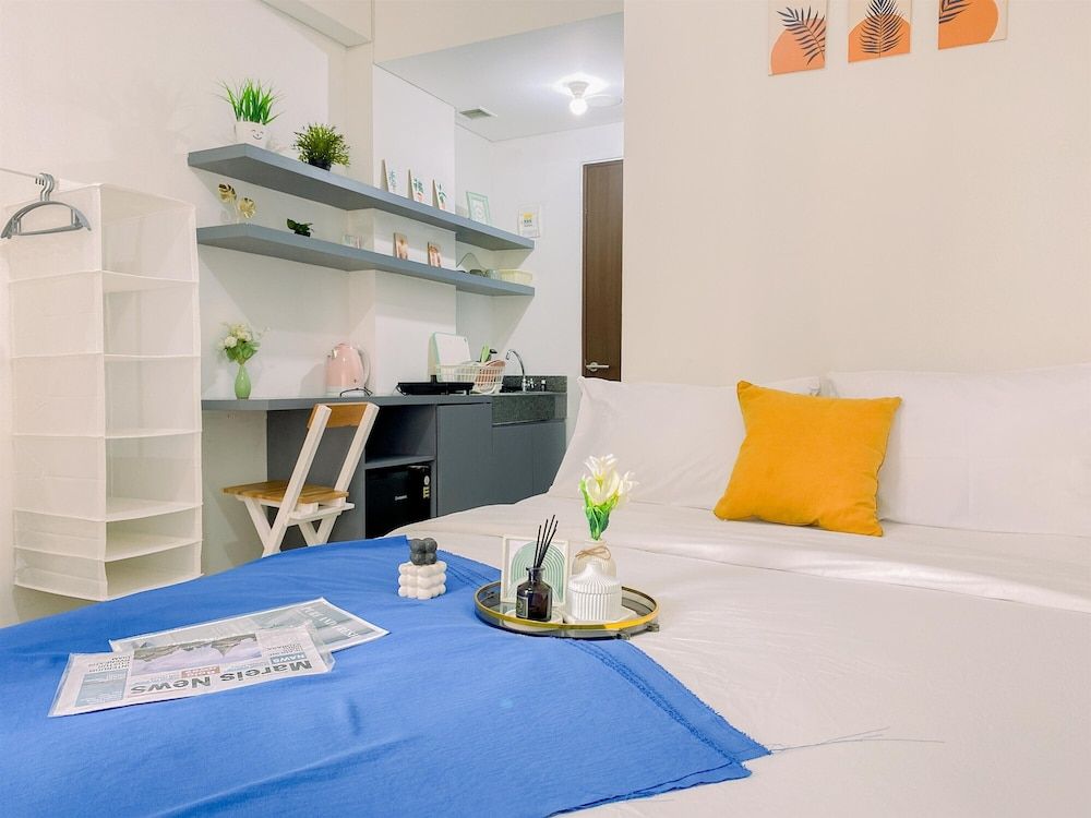 Relaxing Studio At Transpark Cibubur Apartment