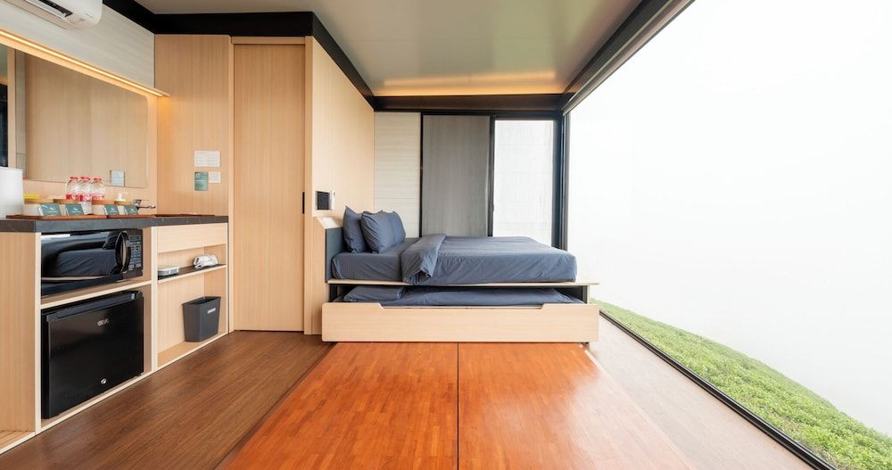 Grand Cabin