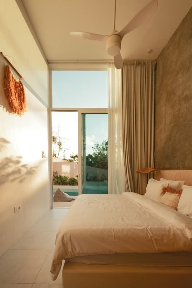 Luxury Villa, Courtyard View