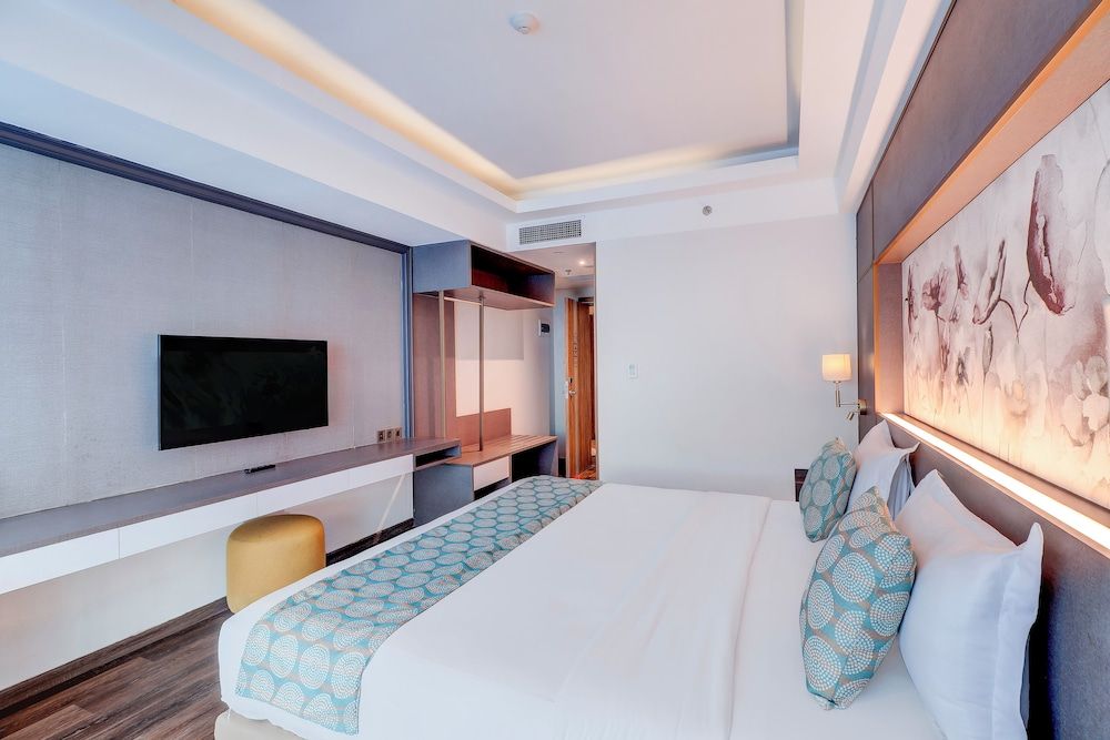 Standard Suite, 2 Twin Beds, Pool Access
