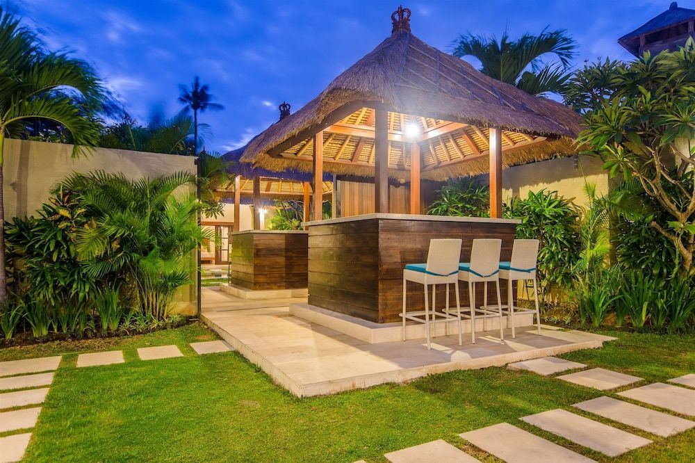 Villa Alore