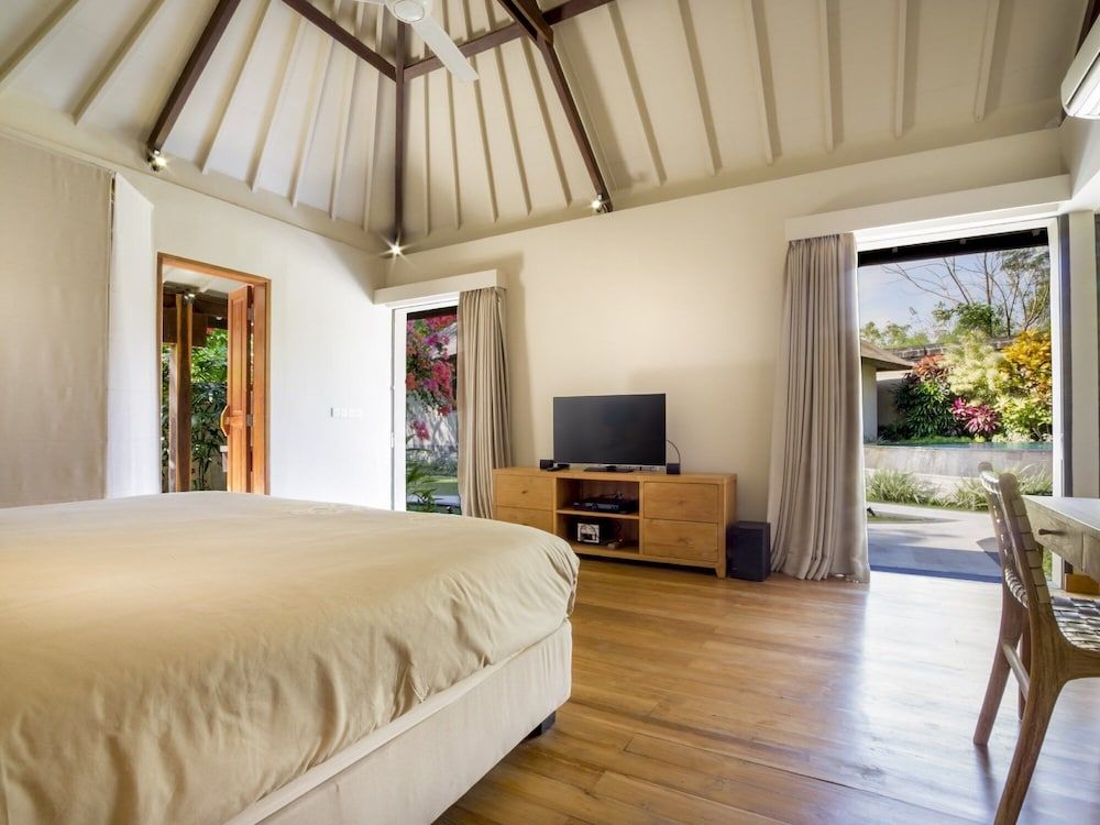 Villa, Smoking