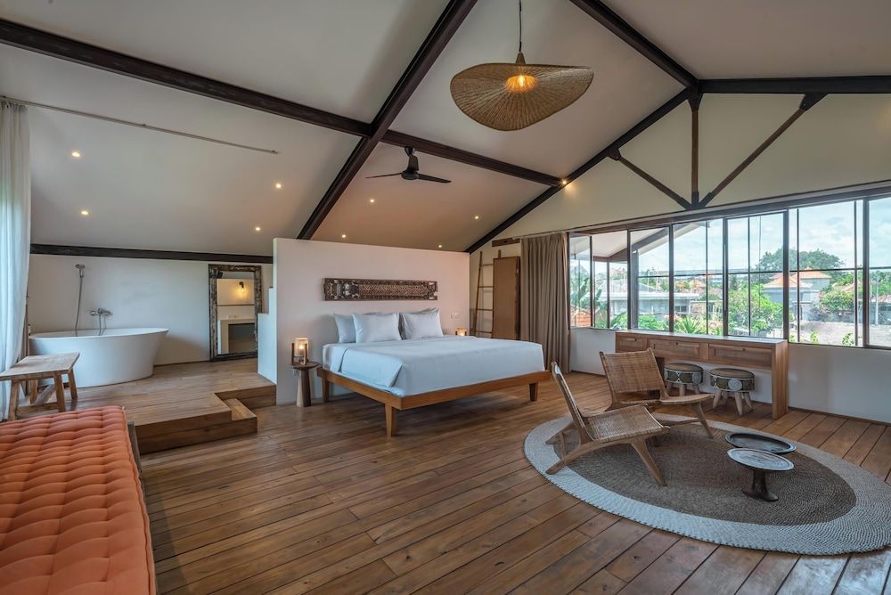 Grand Villa