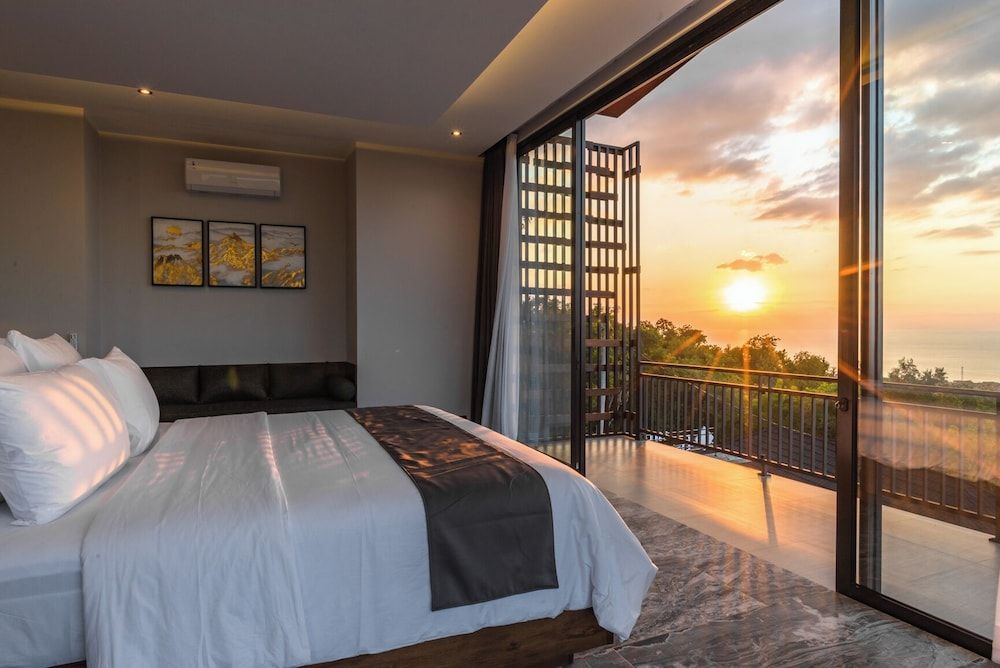 Luxury Villa, 5 Bedrooms, Private Pool, Ocean View