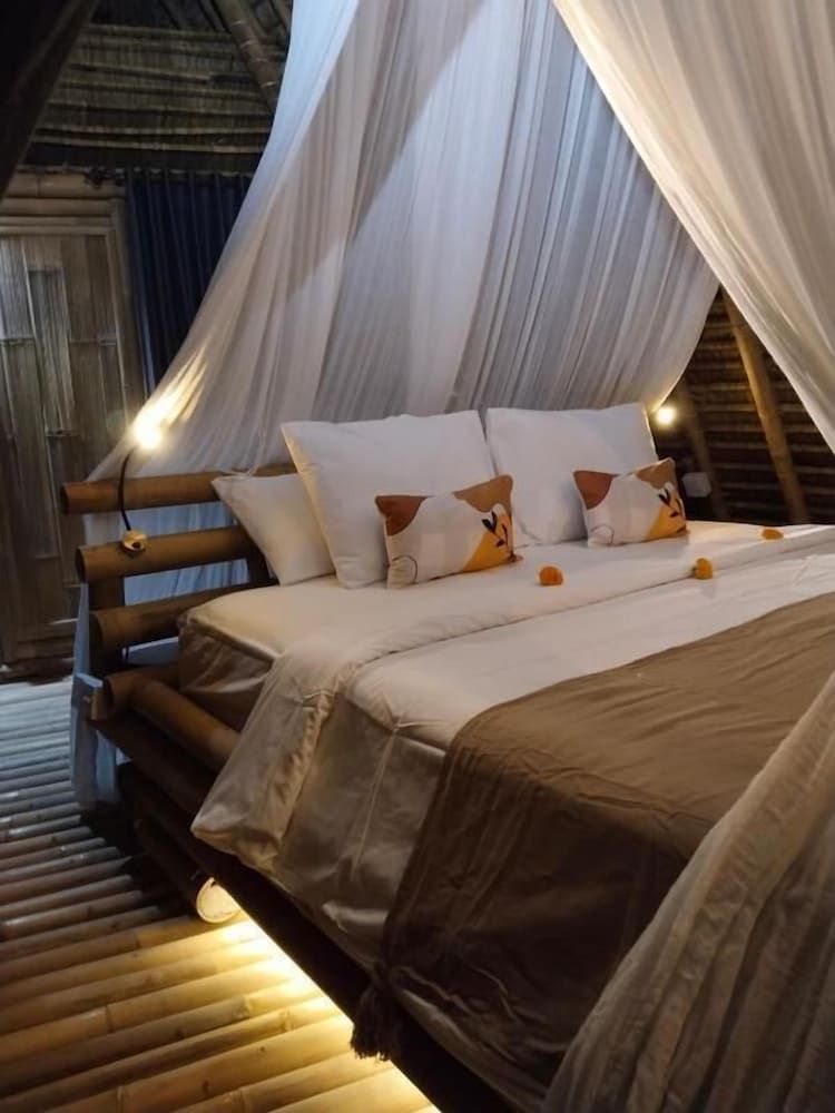 Sandag hill Bamboo Villa Deluxe 4