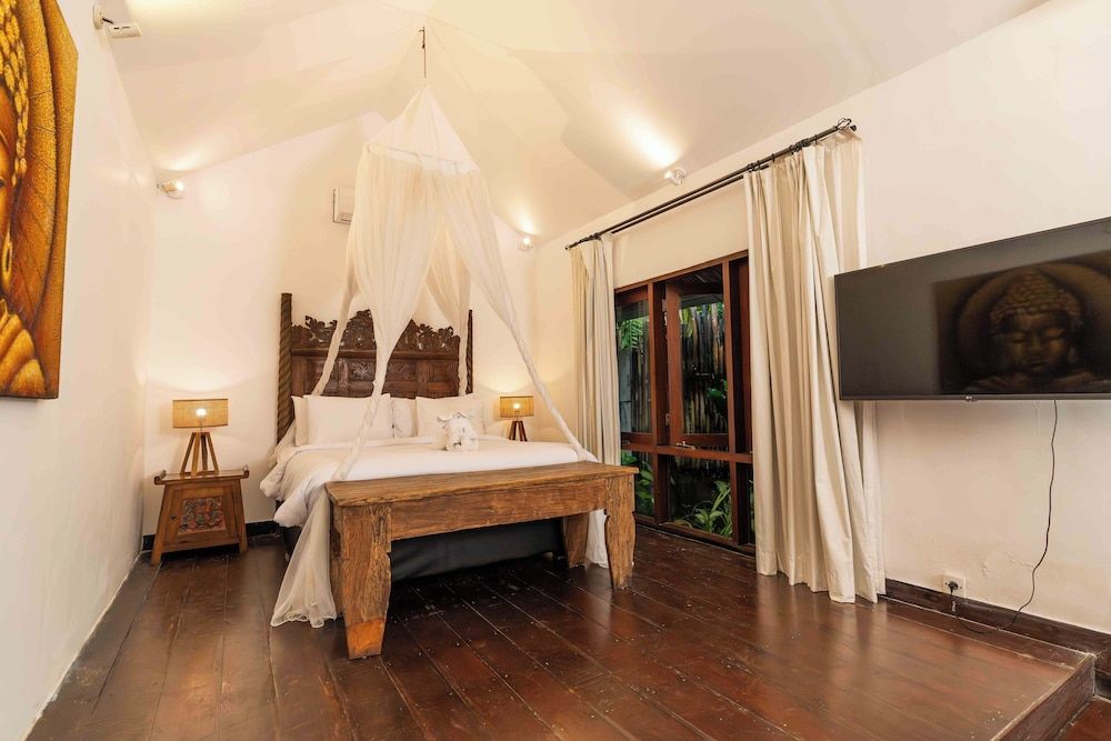 One Bedroom with Private Plunge Pool Villa