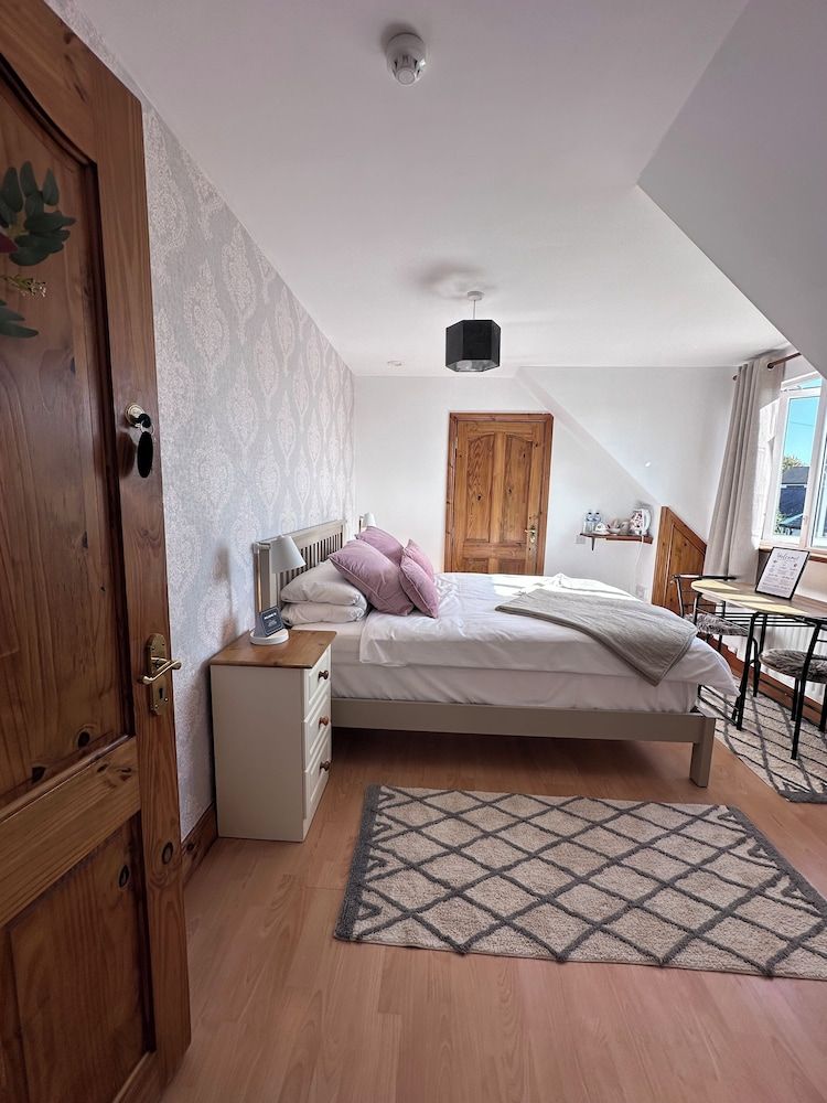 Traditional Double Room, 1 King Bed, Ensuite