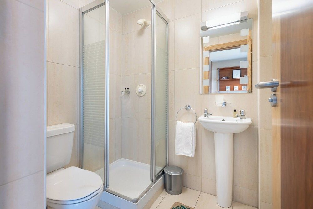 Twin Room, 2 Twin Beds, Non Smoking, Ensuite