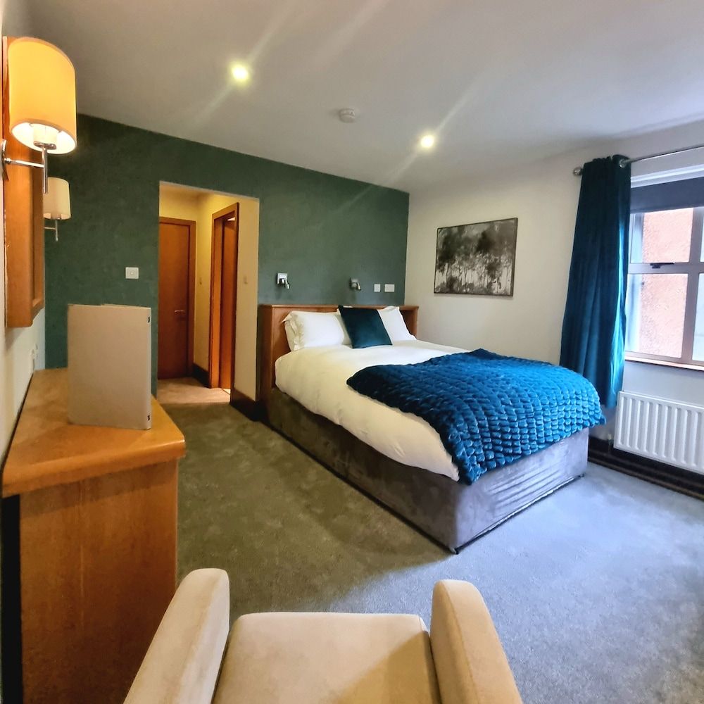 Double Room (One Bedroom in a Shared Apartment)