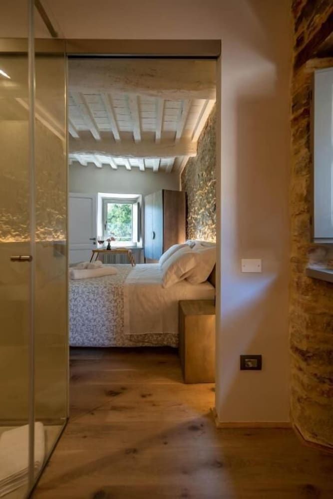 Forma your Boutique Suite Deluxe Suite 3