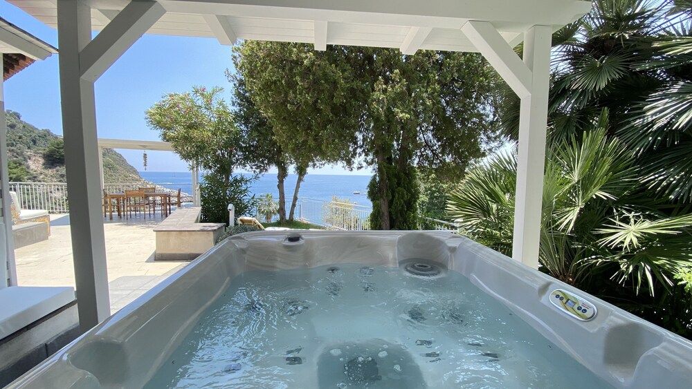 PARADISEA TAORMINA Superior Apartment 12