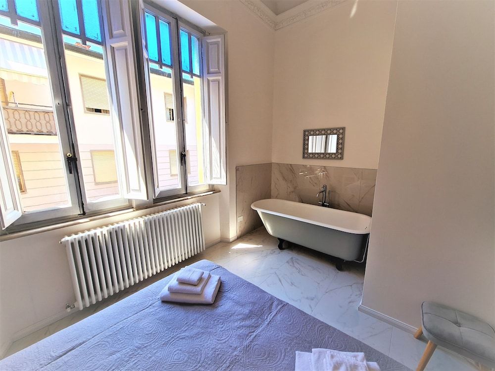 Allegra Viareggio Appartamento & Affittacamere Guest house Luxury Suite, 1 Double Bed with Sofa bed, Non Smoking 23