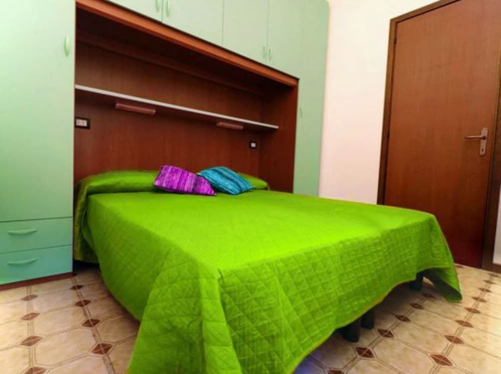 Apartment, 3 Bedrooms, Terrace