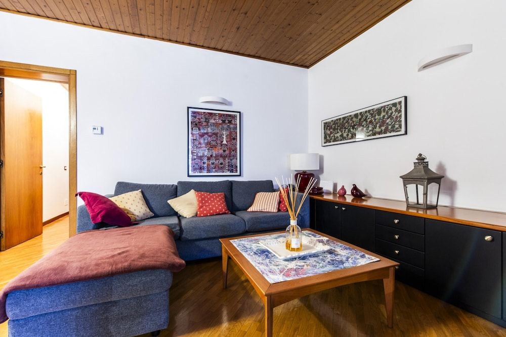 Quarenghi 31 C in Bergamo Apartment 5