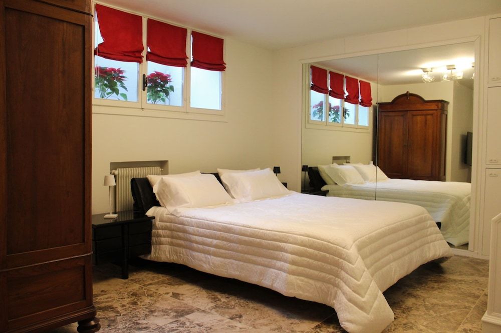 VILLA JASMINE Family Apartment