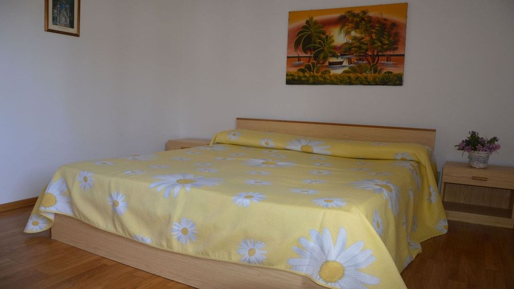 Villa, 2 Bedrooms, Patio, Garden View