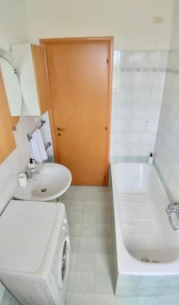 CLEO CAMELIA Apartment 5