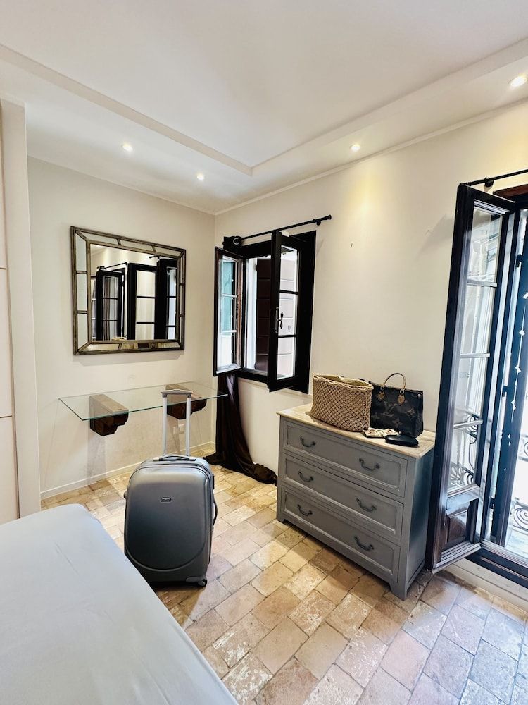 Ca' degli Uberti Dimora Storica Exclusive Apartment 12