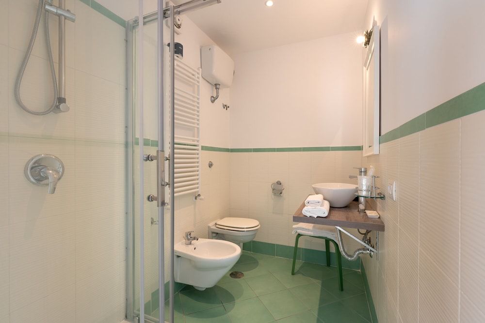 Giardino Archeologico Economy Room 4