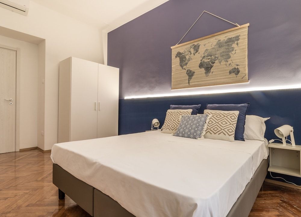 City Room