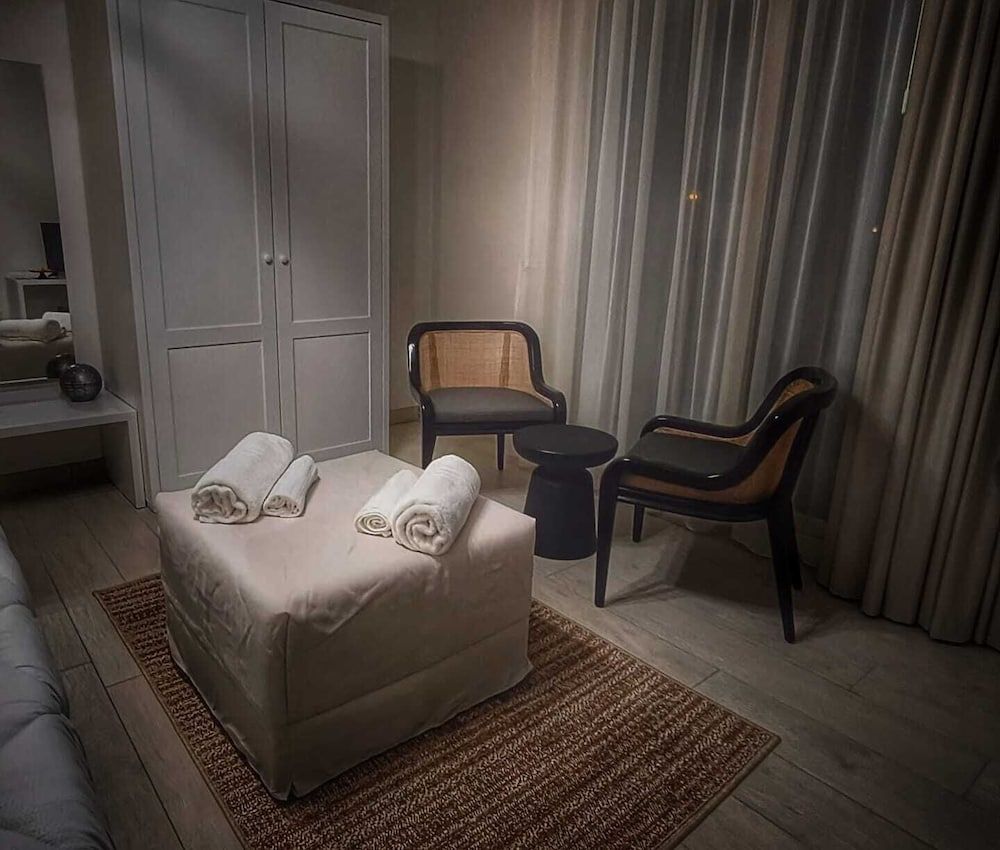 Mya Luxury rooms Royal Room 9