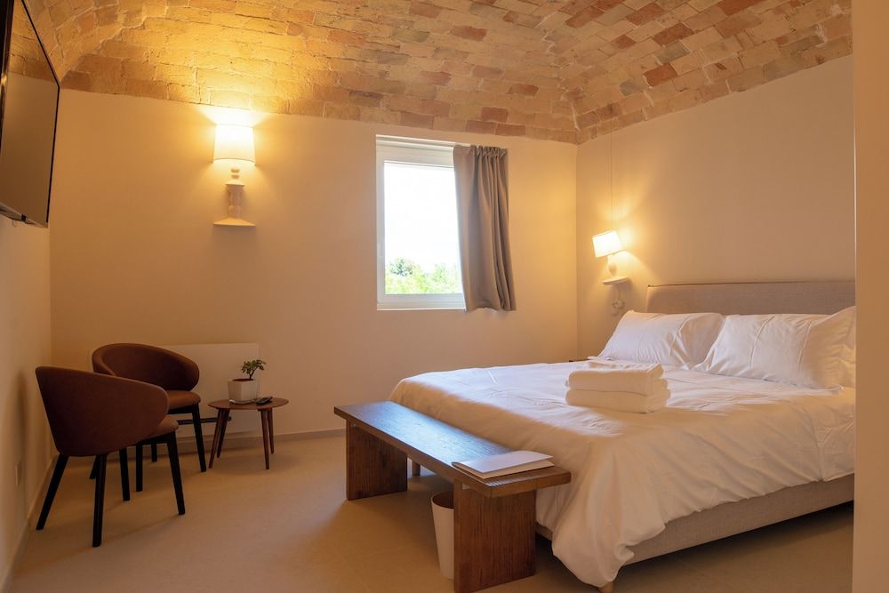 Molikè Country House Deluxe Room 3