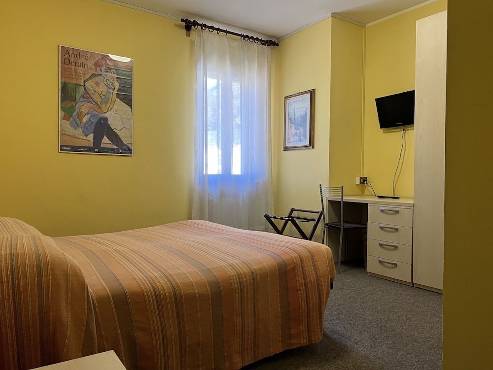 Comfort Single Room