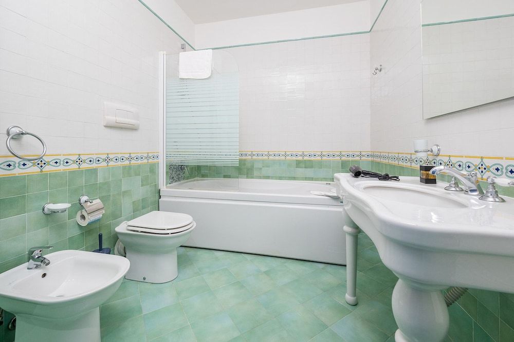 Marea Luxury Rooms Deluxe Double Room 5