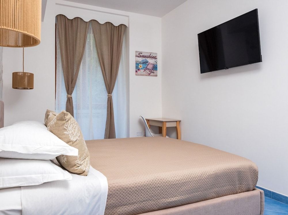 Marea Luxury Rooms Deluxe Double Room 3