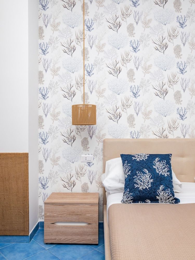 Marea Luxury Rooms Superior Quadruple Room 17