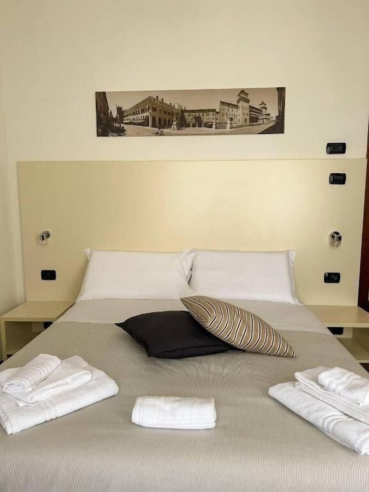 Al Castello Standard Double or Twin Room 3