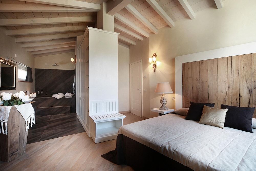 Villa, Smoking