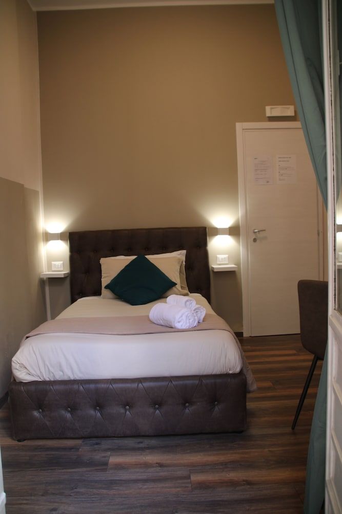 Business Single Room