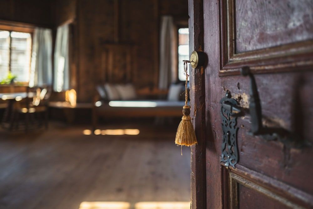 Ansitz Heufler by Norbert Niederkofler Premium Suite, 1 King Bed with Sofa bed, Non Smoking, Mountain View 3