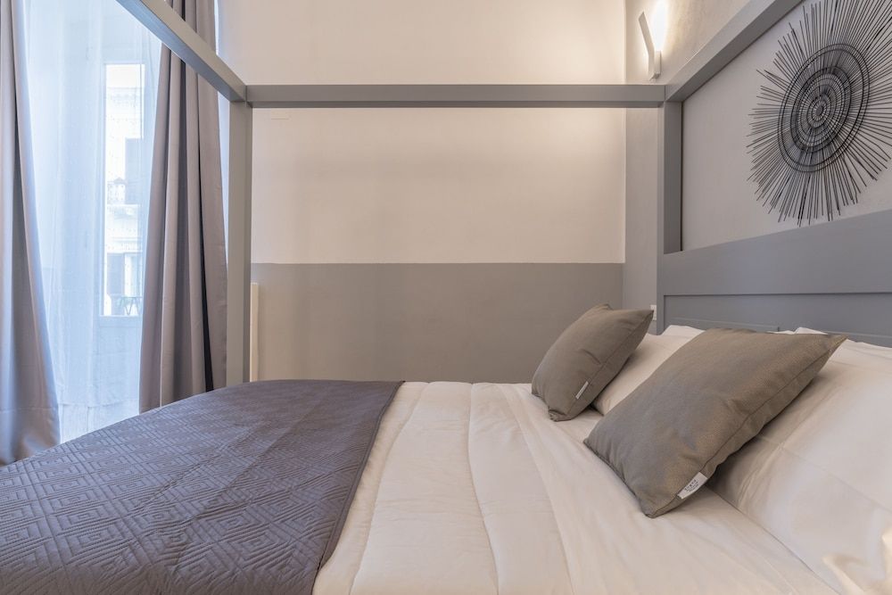 SoClà Boutique Hotel Exclusive Suite, 1 Bedroom, Private Bathroom, City View 3