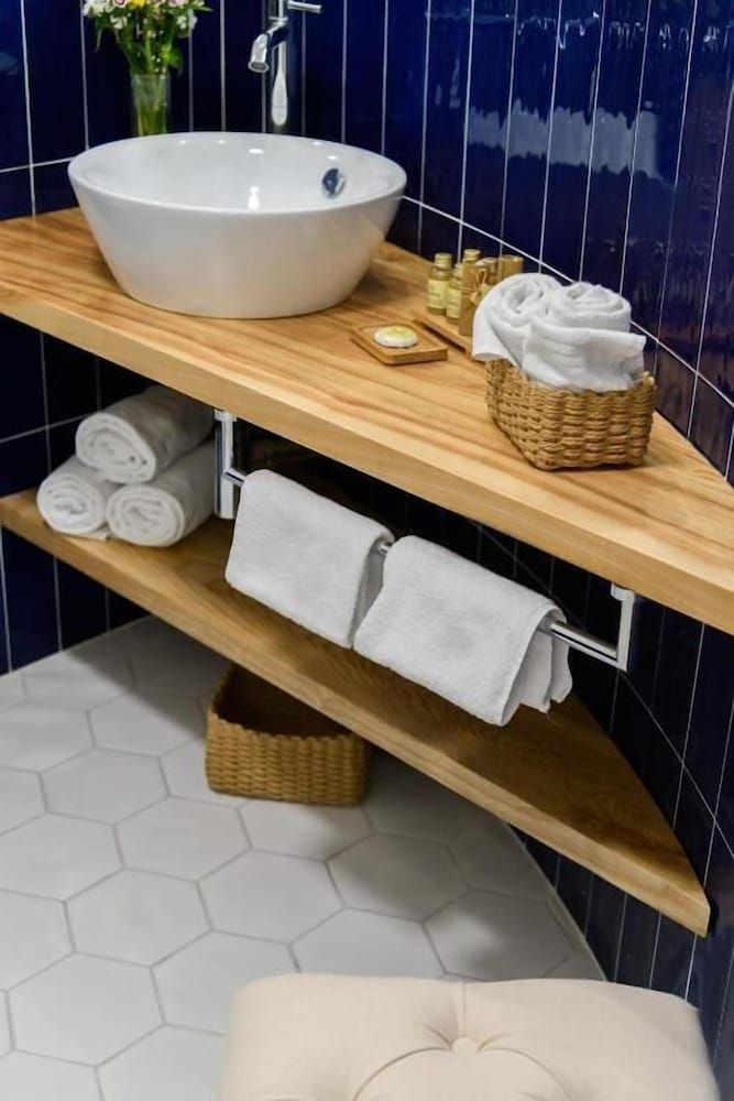 Villa Fortuna Apartment, Jetted Tub 15